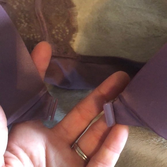 Bra - Picture 2 of 4